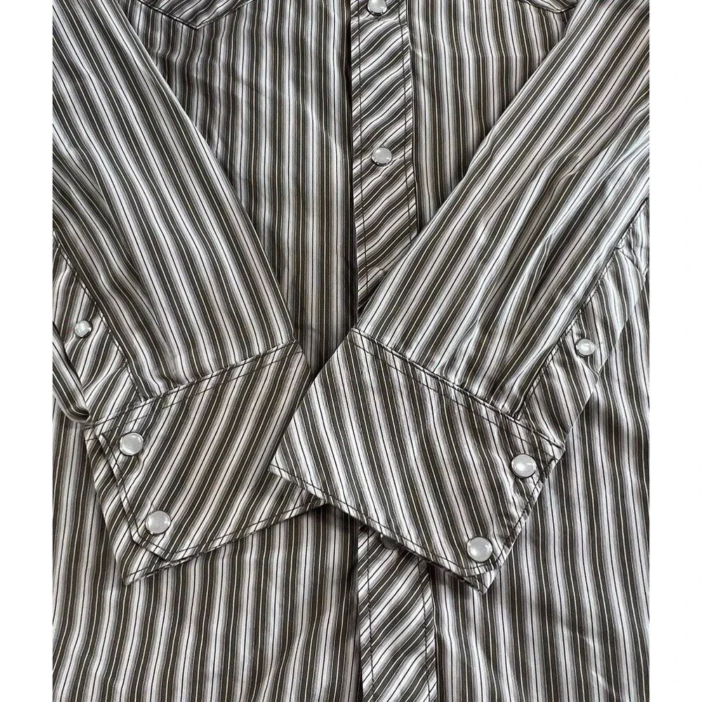 Banana Republic Mens Slim Fit Brown White StripedLong Sleeve Snap Shirt Size L